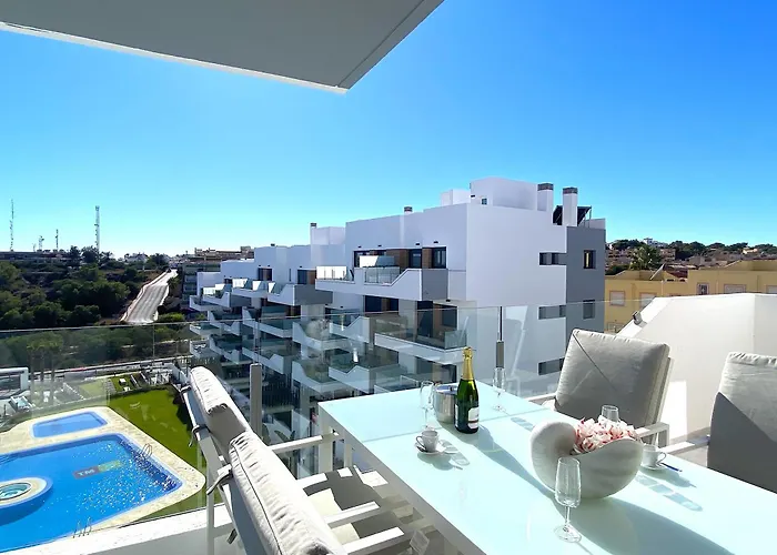 Impresionante Y Soleado - Zona De Golf Apartamento *